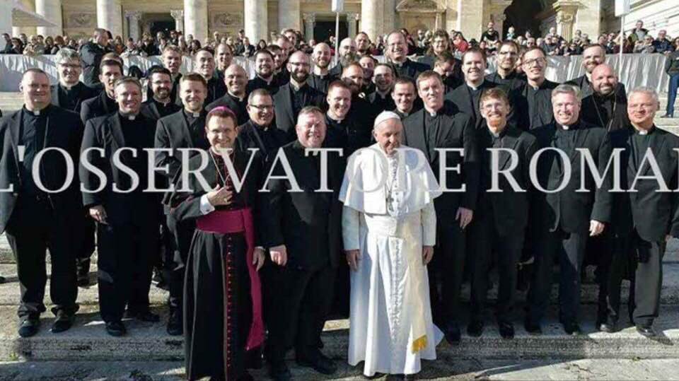 FTTP_JTTC's tweet photo. So many of these Holy Men we have come to know through the FTTP events.  Richly blessed... #catholic #catholicstrong #faithinaction #holymen #iloveourfaith #pray #flourish #thrive #beactive https://t.co/TqPqHpTibx
