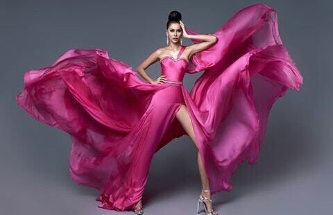 efendiyang's tweet photo. Ayo loh hahah #MissUniverse #Indonesia https://t.co/d83p7Yqnxg