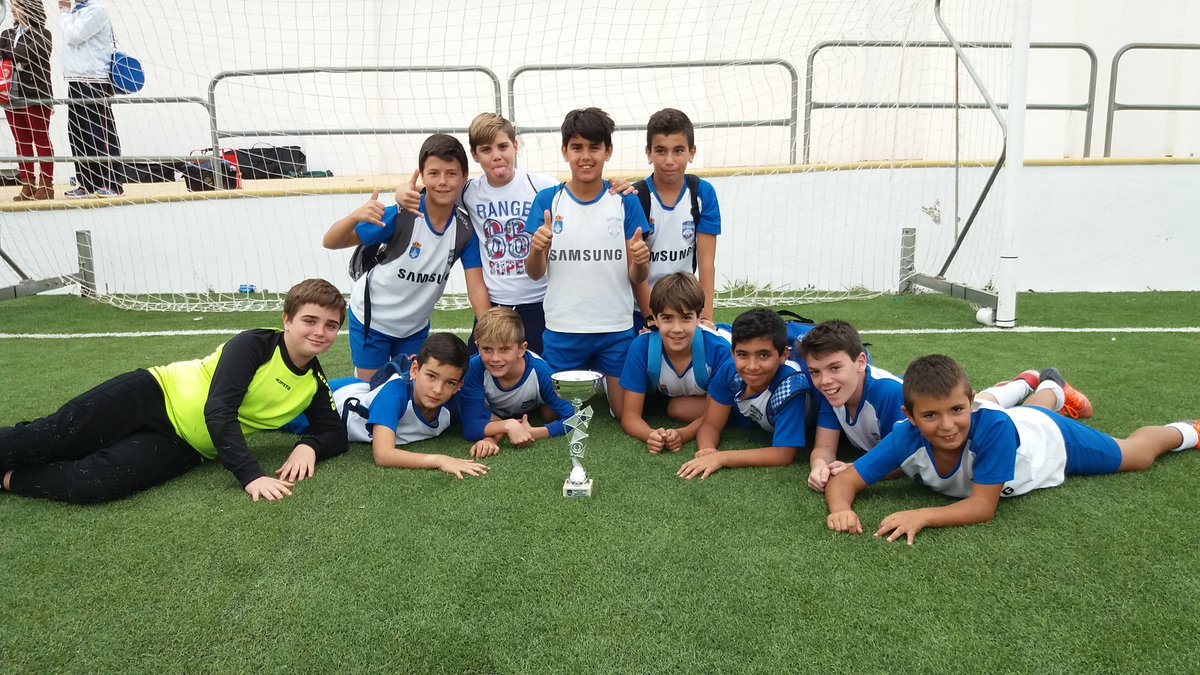 DeporteAytoAgua's tweet photo. Final Mundialitos Alevin @peloterossur E.F Aguadulce 0-2 E.F. Lantejuela. Gran actuación de todos, enhorabuena! https://t.co/GdPX87Gobr