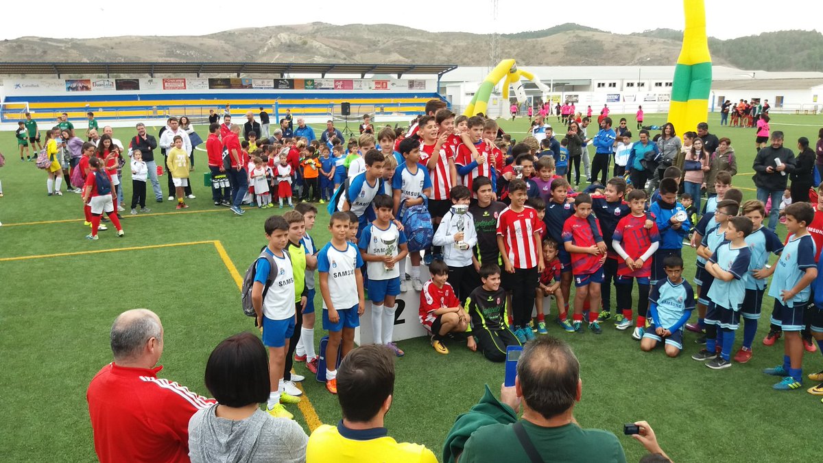 DeporteAytoAgua's tweet photo. Final Mundialitos Alevin @peloterossur E.F Aguadulce 0-2 E.F. Lantejuela. Gran actuación de todos, enhorabuena! https://t.co/GdPX87Gobr