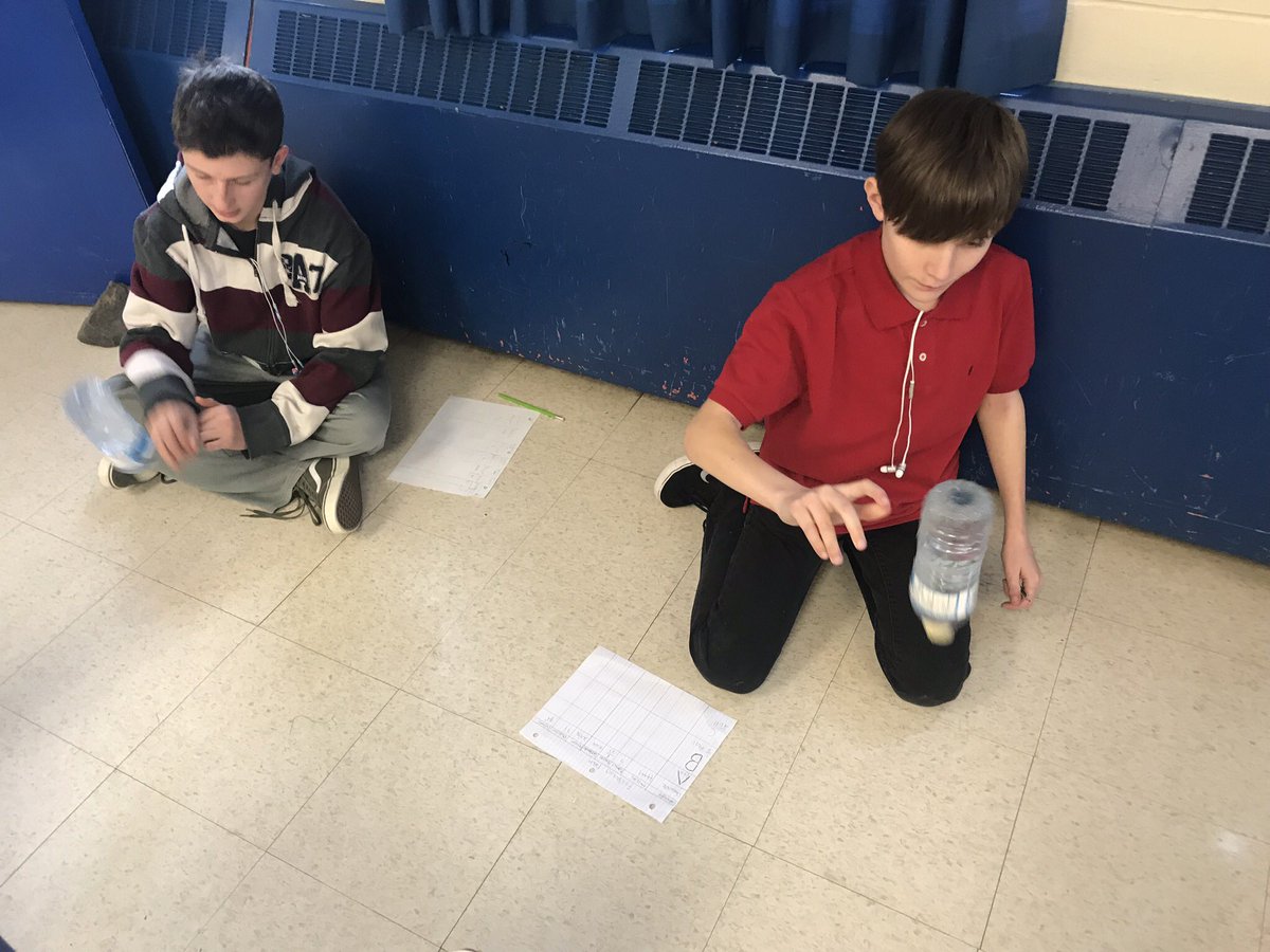 FirebirdNews's tweet photo. Master Flipper Contest in grade 8 Math! #handsonlearning #datagathering #bottleflip #WJFricker #NearNorthUnited https://t.co/o7CSR8oW5G