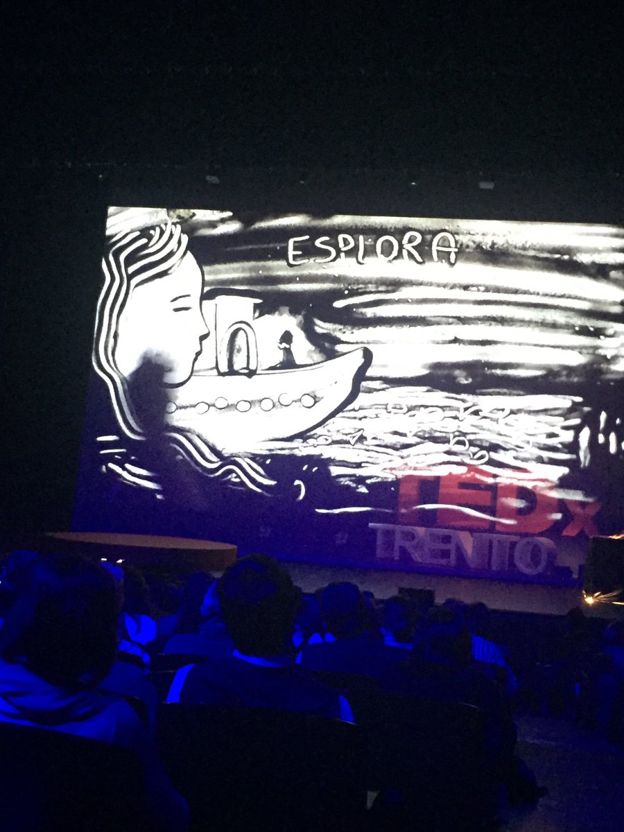 SMAbility's tweet photo. Oggi @SMAbility lascia metà del suo cuore a Trento e metà a Napoli. Affascinante ubiquità in tempo reale. Sempre ed ovunque. #TEDxTrento #TEDxNapoli https://t.co/N31RFJ1wkG