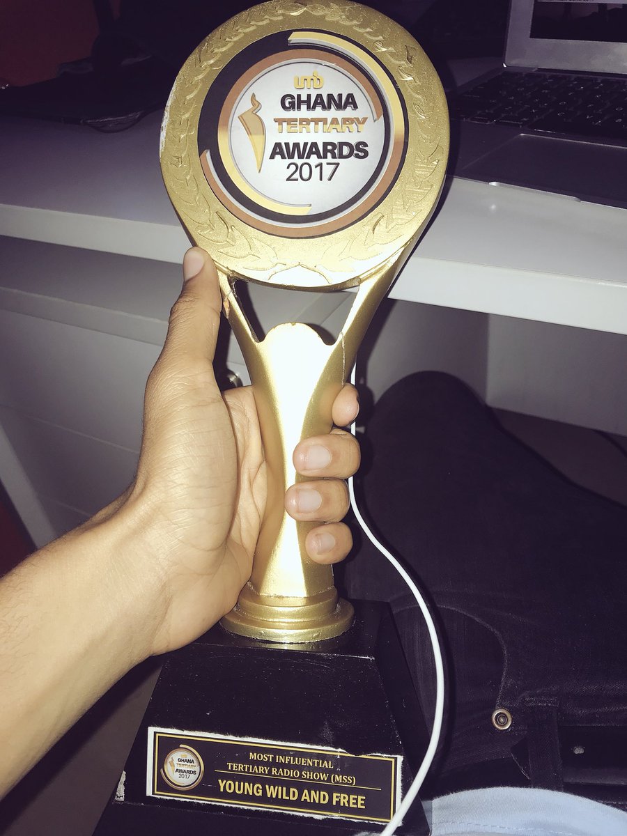 JASONEL_A's tweet photo. Thanks to you guys we made it! Won twice in a row! Hard work, consistency & determination! Dedicate this award to y’all! Love you ❤️ https://t.co/hV1jECVcxP