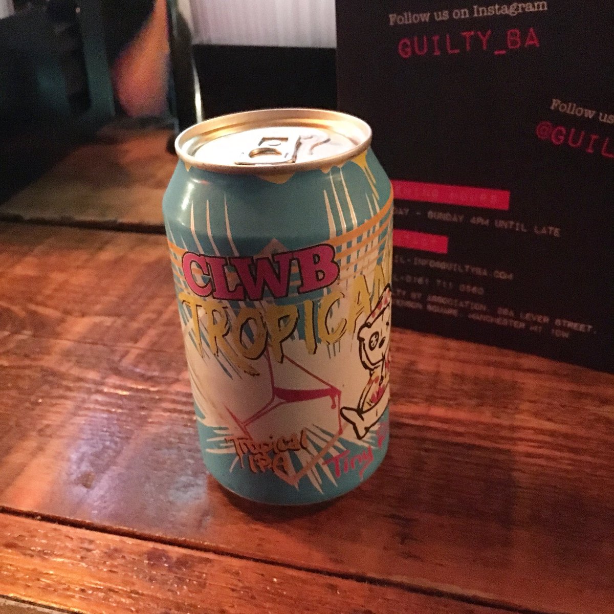 TPOHoppiness's tweet photo. If you’re looking for a beer that you can stick to all night I would highly recommend Clwb Tropicana from the guys at @tinyrebelbrewco . This IPA is light and refreshing and packed with tropical fruit flavours, most noticeably pineapple. Great beer! #beer #beeroclock #manchester https://t.co/egTc42RtH4