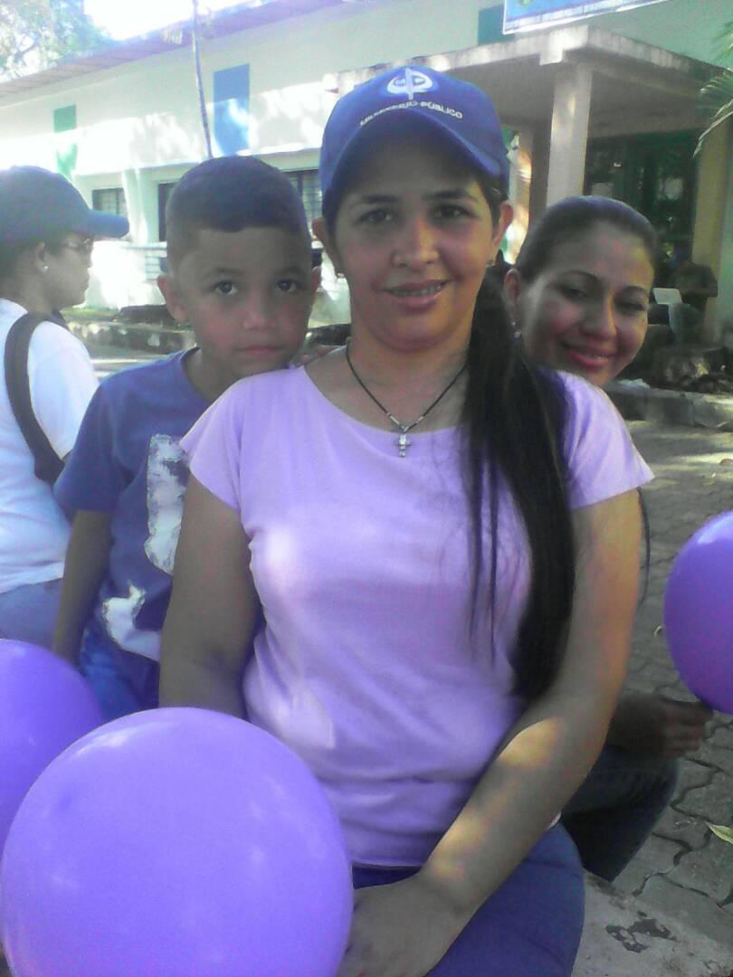 GobAmazonas's tweet photo. Hoy #25Nov | #Amazonas se sumó a la campaña nacional por el derecho a las mujeres por una vida Libre de Violencia con una marcha.
@MinMujer https://t.co/0wlxTCXbf5