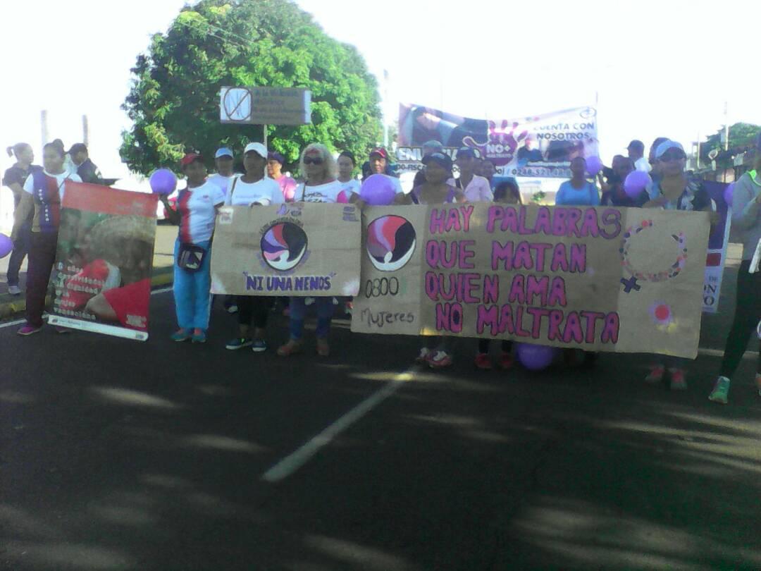 GobAmazonas's tweet photo. Hoy #25Nov | #Amazonas se sumó a la campaña nacional por el derecho a las mujeres por una vida Libre de Violencia con una marcha.
@MinMujer https://t.co/0wlxTCXbf5