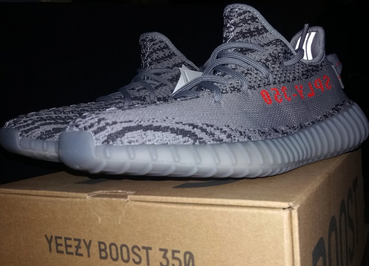 RealYassix's tweet photo. Copped 🔥💯 @theyeezymafia https://t.co/vhKf2AbLxw