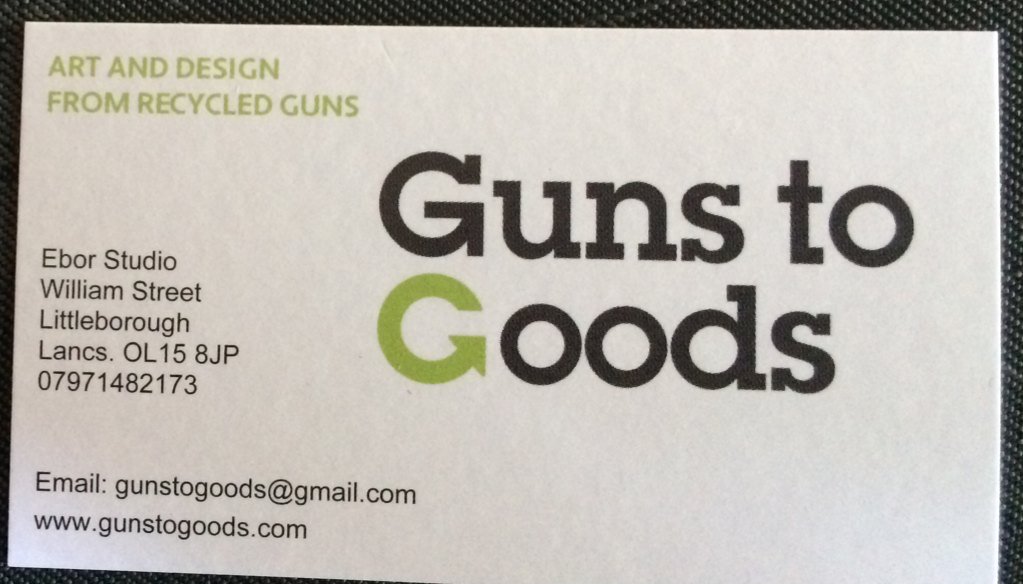 JEMsoc's tweet photo. First @EborStudio #Christmas #bazar got #gifts @gunstogoods & #pamperkit @MarthaMLHaywood met @ph76777 @karen280358 https://t.co/QiYnhbHCzn