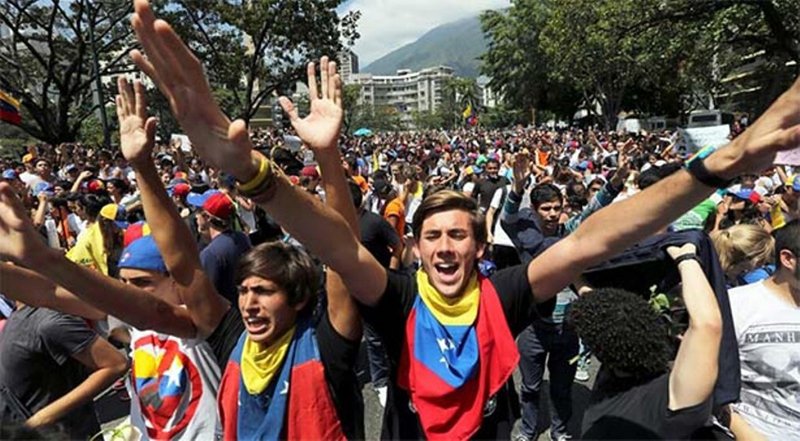 Dirigentes estudiantiles ucabistas abogan por un cambio social y cultural ow.ly/J4YP30gJ8Zv