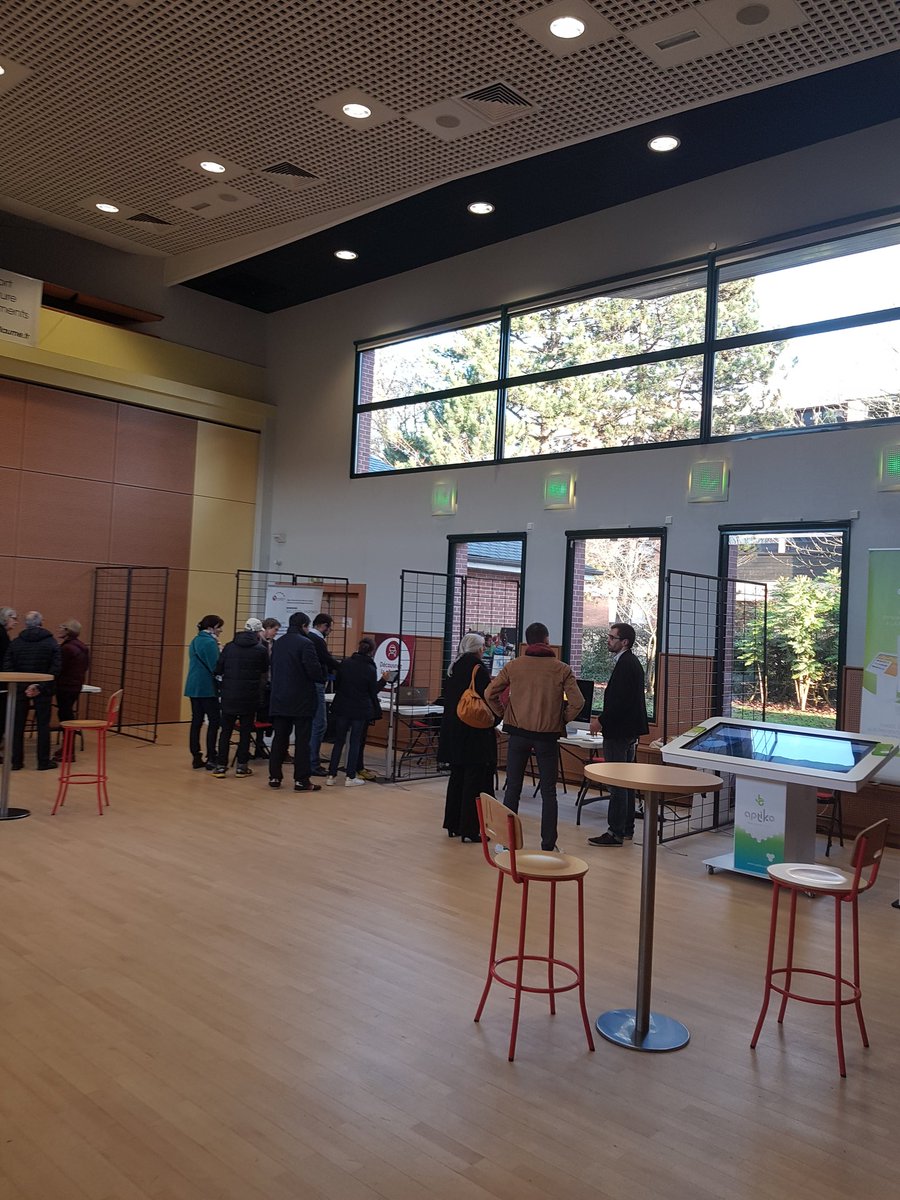 @Handy_Le_Guide <a href="/BG76230/">Bois-Guillaume</a> @Gilbert_Renard une application gratuite  très intéressante sur la culture rouennaise et de Deauville!! Actuellement au forum numérique de Bois Guillaume