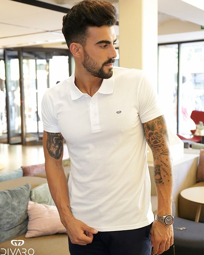 Polo #Divaro disponibles en varios colores 💥💥💥 diseñado y fabricado en España.
¡¡Recuerda seguimos de #BlackFriday con Descuentos del 40% y 50% en todos nuestros artículos!! 🛍🛒
🌐 divaro.es