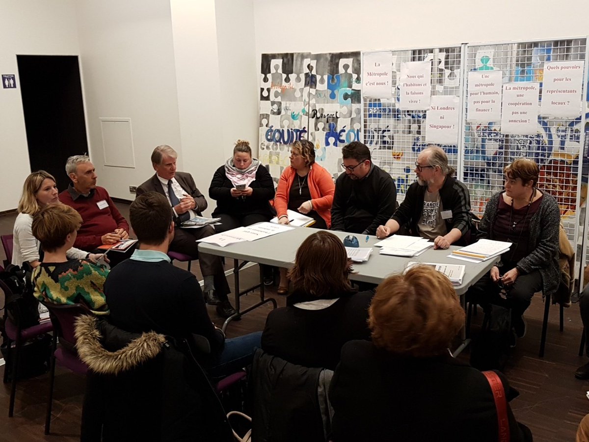 PlaineCommune's tweet photo. #Assises2017 Place aux ateliers en petits groupes sur les thèmes du cadre de vie, de la métropole et de la démocratie locale https://t.co/ullN7S2dlr