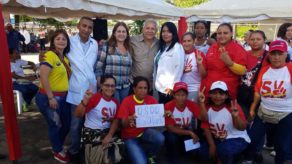 LuisLopezPSUV's tweet photo. 1.030 personas recibirán medicamentos en el CDI Bella Vista a través del 0800SALUDYA, municipio Caroní, Bolívar #PorSiempreFidel https://t.co/ZCR4PUoGmU
