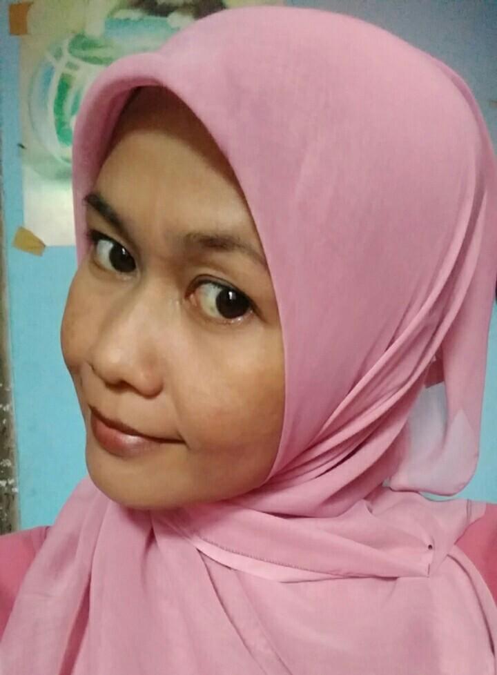 yati64589's tweet photo. D'balik senyum ada luka .. https://t.co/sAYSMgsFtK