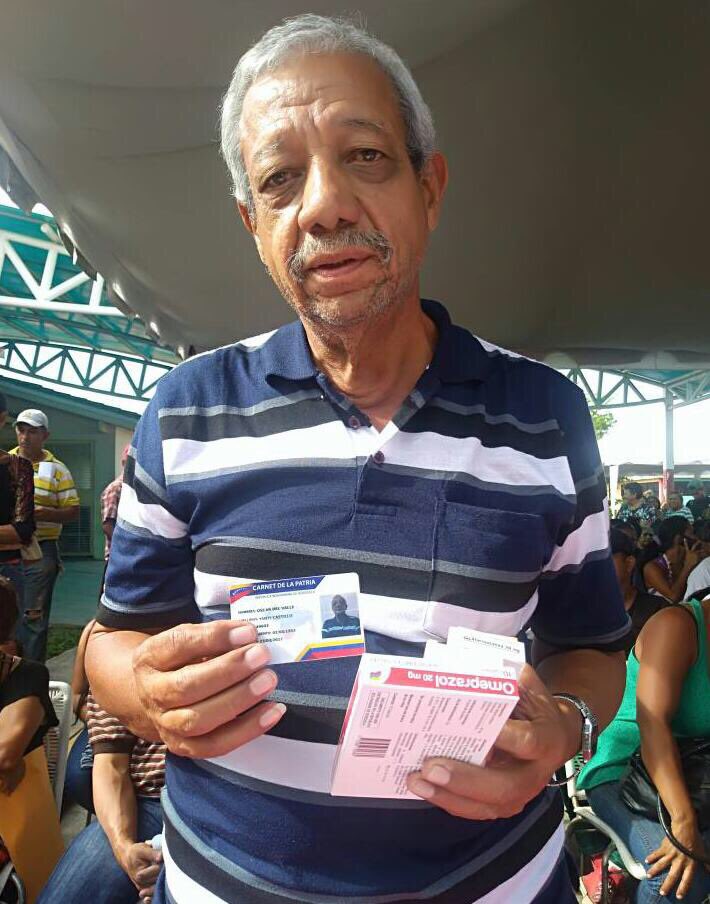 LuisLopezPSUV's tweet photo. Inicia la entrega de medicamentos a 2.476 personas en el CDI Tomás Ilderton con el 0800SALUDYA, en Valencia, Carabobo #PorSiempreFidel https://t.co/9aDldywzb1