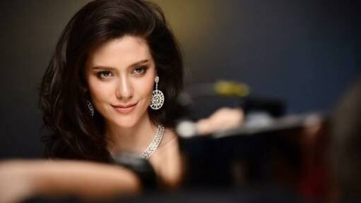 CtmTaew's tweet photo. จัดไปสิมง #MissUniverse #THAILAND https://t.co/K058XymOCg