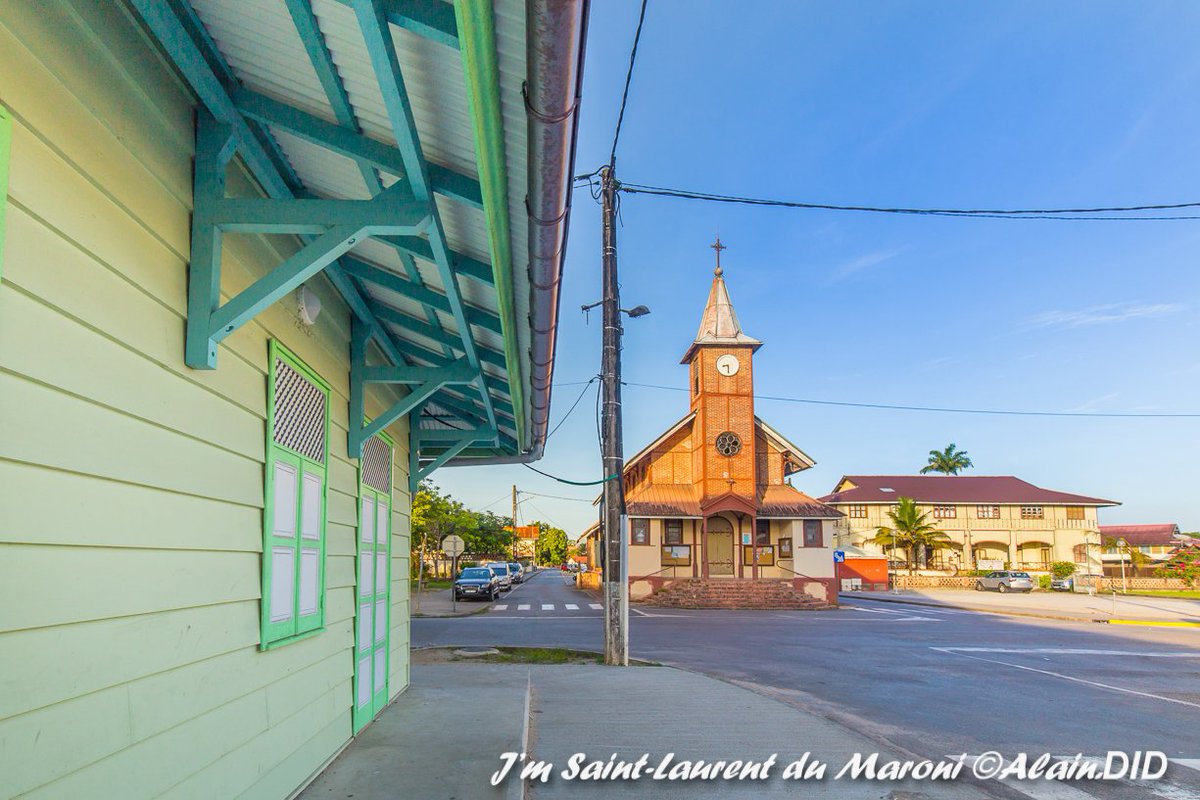 tibikwi's tweet photo. Les couleurs de Saint-Laurent du Maroni. #travelnoire #photography #frenchphotographer #photographie #Photographers #hellosaintlau #VisiterLaGuyanerLaGuyane #Guyane #FrenchGuiana #saintlaurentdumaroni #wonderful_places #destinations #amazonia #500pxrtg https://t.co/dVjkIeUEzY