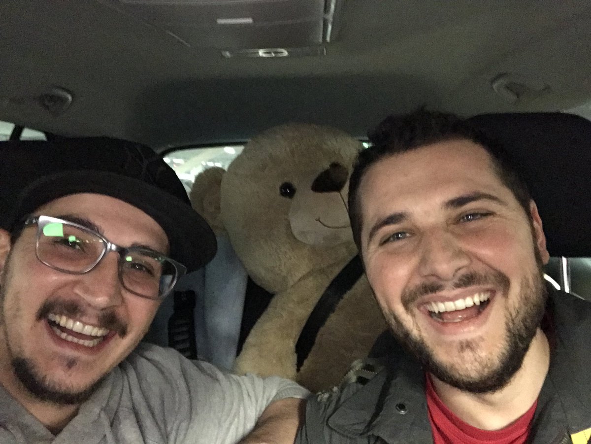 Amanaparts's tweet photo. Verantwortigsvoll mit gäld umgah. Check!

Mos bleni naj muhalif. Jo jo. https://t.co/2VRlWA95ns
