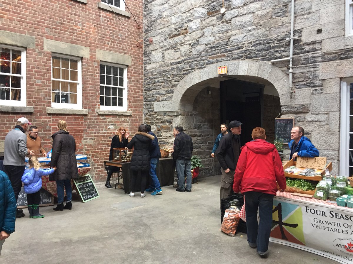 haligonia's tweet photo. RT @tjhfx: Fantastic to see the @brewerymarket thriving again. Many great vendors to check out, and rooms to explore. @hfxnovascotia @haligonia @My_Waterfront @DowntownHalifax https://t.co/DeXepo5irW