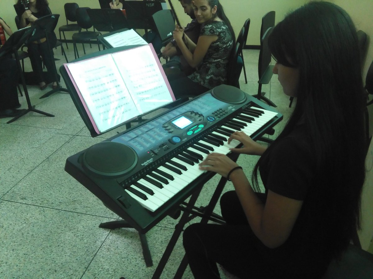 NucleoSanFco's tweet photo. Muestra pedogagico-musical I.I.E Joaquín Goecke @NucleoSanFco @elsistema @elsistemazulia_ @MendezLeo06 #SemanaDelMusico https://t.co/EYaKyZ1PGd