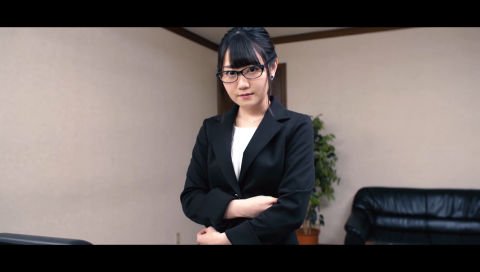 よつぎ 左は小倉唯さんのケンタッキーのweb動画のもの 右はスーツのボタンが違うのでコラですね さすがに声優にさせるポージングじゃないしな よつぎ 左は小倉唯さんのケンタッキーのweb動画のもの 右はスーツのボタンが違うのでコラですね さすがに声優にさせるポージングじゃないしな