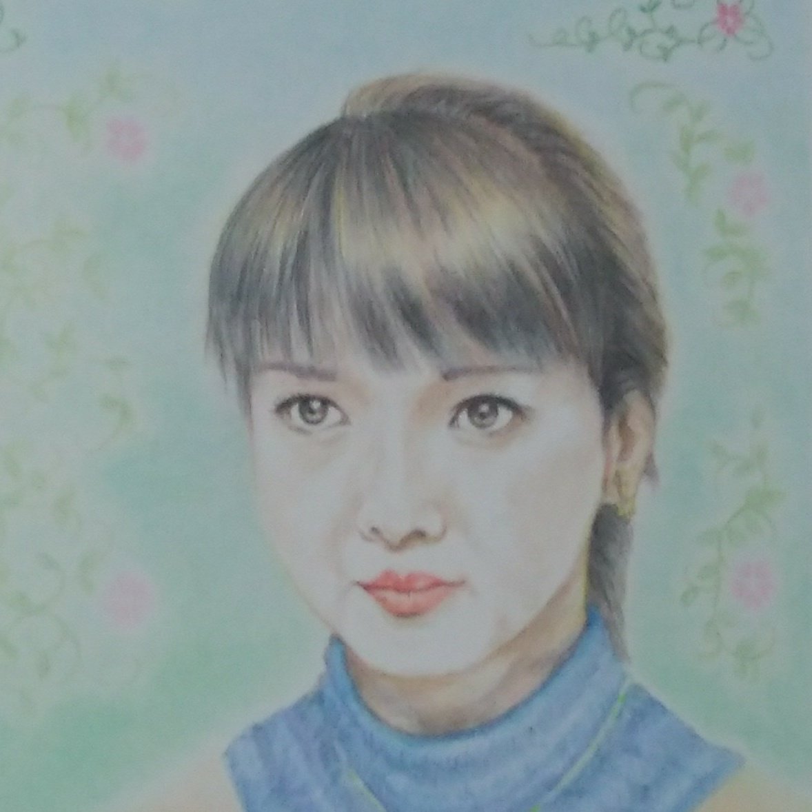 プロフィールの絵ですが、去年のクリスマスドラマのイメージを、描きました。僕の心の中の多部ちゃんです。A-4のケント紙に、色鉛筆で、多少、時間を掛けて描きました。 #山田太郎ものがたり #鹿男あおによし #君に届け #あやしい彼女 #わた恋 #ツバキ文具店 #先僕 #12月6日DVD発売
