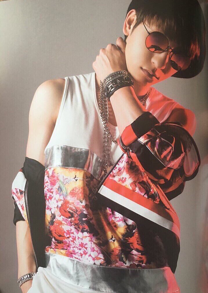 Reikaaa Pa Twitter しんちゃんhappy Birthday 笑うと子供みたいに笑ってすごく可愛いし 英語ペラペラだし 筋肉ムキムキだしほんとに出来ない事はないんじゃないかっていうぐらい凄いかっこいい しんちゃんにとっていい年になりますように ほんとに