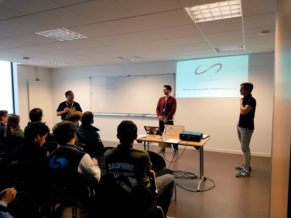 JCS_JE's tweet photo. Le retour d'expérience après la victoire du #PE2017 a commencé. @frederichuynh nous avons tenu notre promesse. Encore merci pour votre confiance @EY_CarrieresFR @EngieCareers @Alten_Recrute @mabanque_bnpp ! cc @cnje https://t.co/K8cJMRguQt