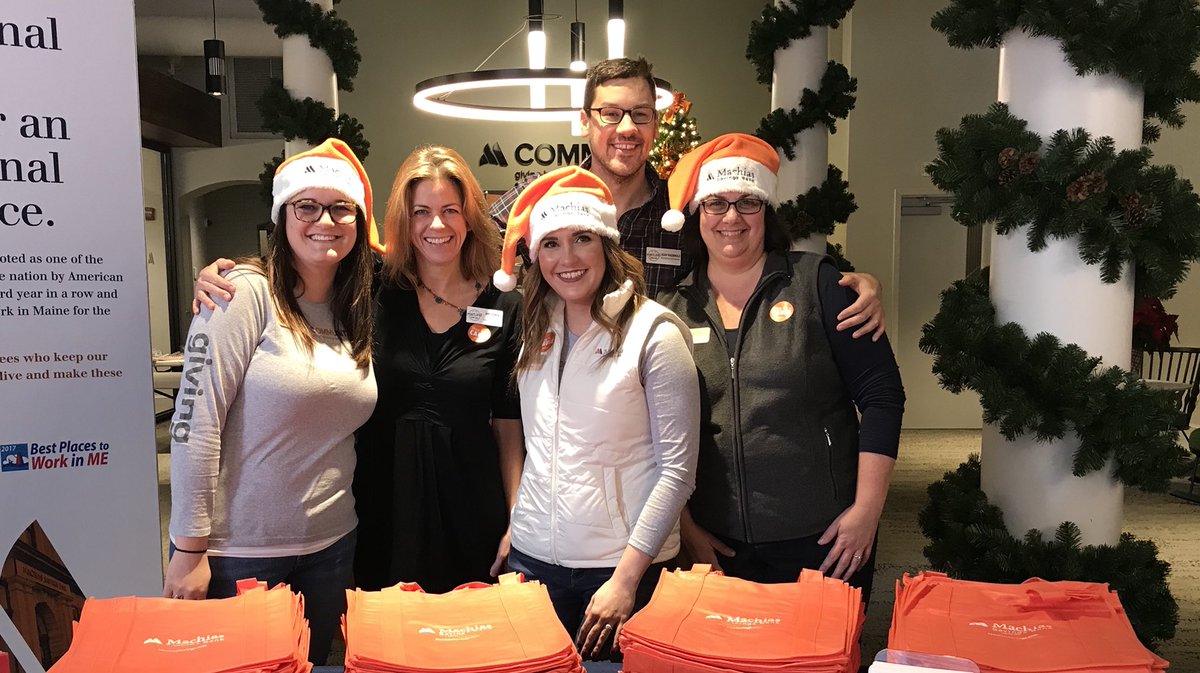 Hey #PortlandMaine! Start your Saturday by stopping by our 193 Middle Street location to get your #ShopForACause reusable bag &amp; enter to win a collection of Maine 🌲 goodies! #shopsmall #sfac #SmallBusinessSaturday