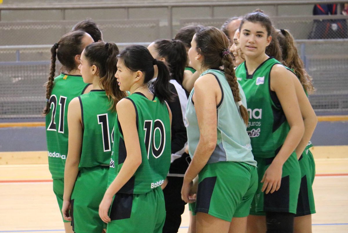 joventutfemeni's tweet photo. Partit brillant del #junBJF vs @cblleida . Continuem invictes #inter #ResultatsJF https://t.co/tucktb1FUa