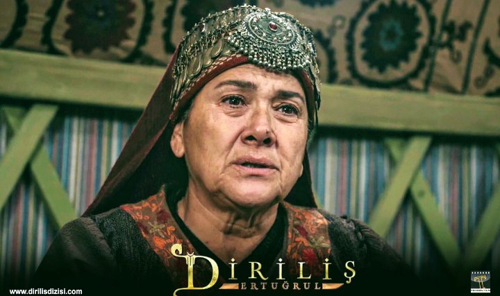 AkcaHatun_AE's tweet photo. "Ertuğrul'um... Yiğidim... Yaban ellerde yanar kavrulurmuş da biz onu kara topraklar altında bilirmişiz... Yiğidim hainlerle boğuşurmuş da biz onun umutlarını, hayallerini ezip geçtik."        #DirilişEkibi 
@kayibeyi_de https://t.co/1sjzAjUJoS