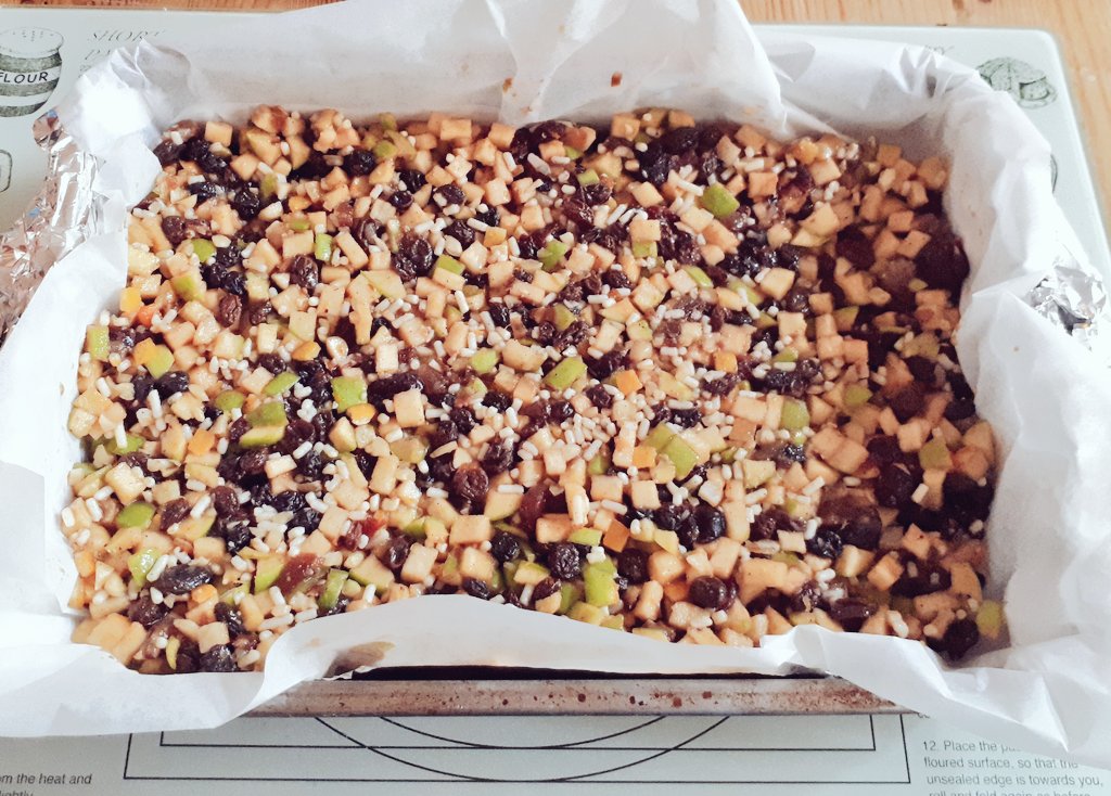 NotAlwaysBaking's tweet photo. #Homemade mincemeat from @primrosebakery #Christmas book. Ready to use next week! I can't wait! #Homebaker #Homebaking #FromMyKitchen https://t.co/RLqtOag8nQ