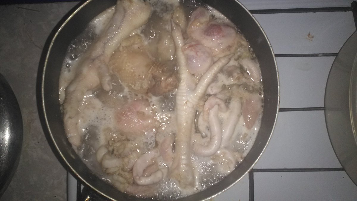 CurateZim tweet picture