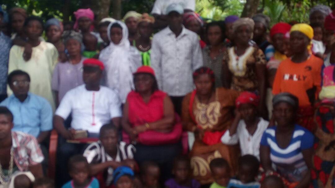 5050_SL's tweet photo. [25/11, 14:05] Martha Cassandra Fergusson: Familiarization tour with Tissanh, Sateyah, Gbankoh, Mosseh, Makombe, and Banga from of Constituency105
Martha Cassandra Fergusson Familiarization tour with Madina, Krio town, Kasablanka, Wahlai of Constituency 105 https://t.co/zbyQWT90T1