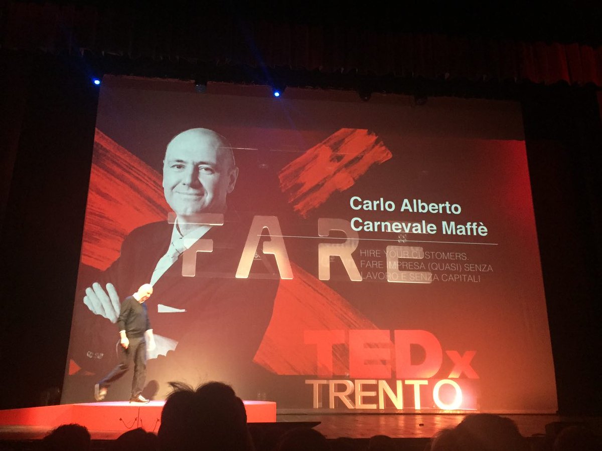 TEDxTrento's tweet photo. È arrivato sul palco il professore @carloalberto che ci parla di come fare impresa senza lavoro e (quasi) senza capitali!
#TEDxTrento #tempodiFARE #CarloAlbertoCarnevaleMaffe https://t.co/gw5pH9dn7c