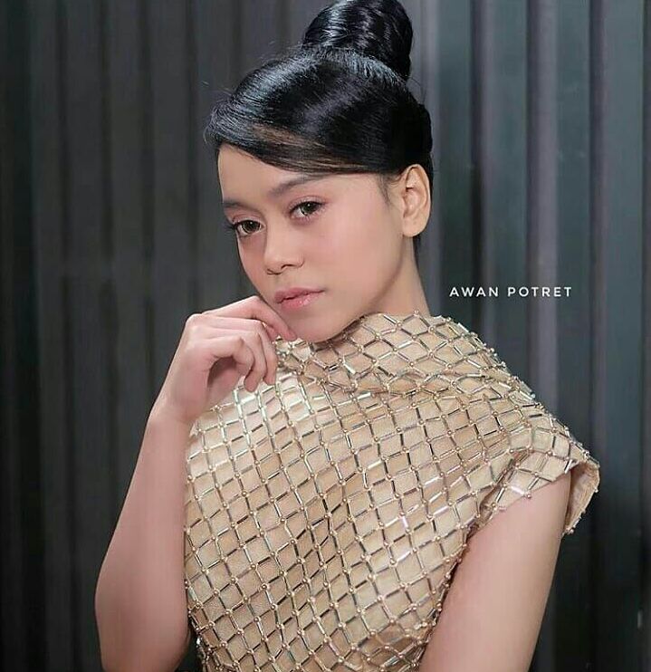 WiwiinAryanti's tweet photo. Lagi lagi lagi @Lesti_Jenong_DA Tetaplah Bersinar Wahai Sang KEJORA ๐๐๐โคโคโค๐๐๐๐
#LESTIDIDAASIA3 #251117 https://t.co/YiFpM4PC4H
