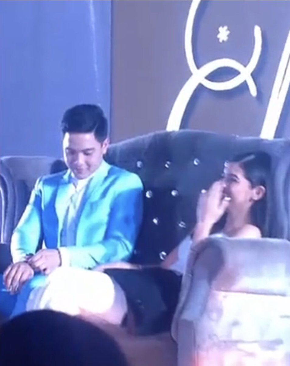lynie88's tweet photo. @iam_ginghs @ofctrendsetter @ALDUBNation @ALDubNationNCR @AlDubBigBoyz @AlDubBigGirlz @OFCALDubKoTo @aldubmaiden @TropALDUB @ALDUB_inARTeam @imcr8d4u @BChanXL @tragedy_joan @NtKatara @SenyoraTidora_ @ALDub_RTeam @MaidenGraffix @Glynnchen @AlDubBigPemily @WHairedFairy @ls_maiden0712 @MaineDYOSAS @HokageHoney10 @AMInaticsOFC @ALDubFTnQT @fthotladies @Arwen_Elfin @Aking_Poreber24 @sakurakharel @lallavillamil61 @abcbants @salvadortrish21 @theBatt218 @ofc_ALDUBHK @boojieflkrsn @Aryanlu85 @liegh_supangan @Jamvihar @LaDiosaRM @arenb72 @chie_chie26 @ApolinarioCalde @apolonia195509 @NoraNoracampos @irmaroxas3 @armm2015 @ALDUB_POETweets @teamalaya1 @tl_aldubEB Bts ctto #ALDUBMasPinasayaAngLambingan kulitan blues https://t.co/dy7rLNaVaj