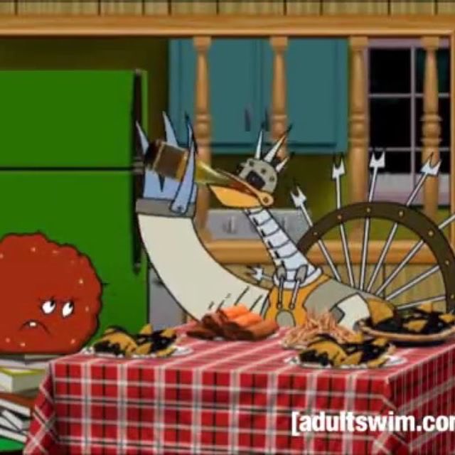 PrestonUie's tweet photo. Did this thing show up to your thanksgiving dinner too #Goblox https://t.co/qIzE5QLm6W