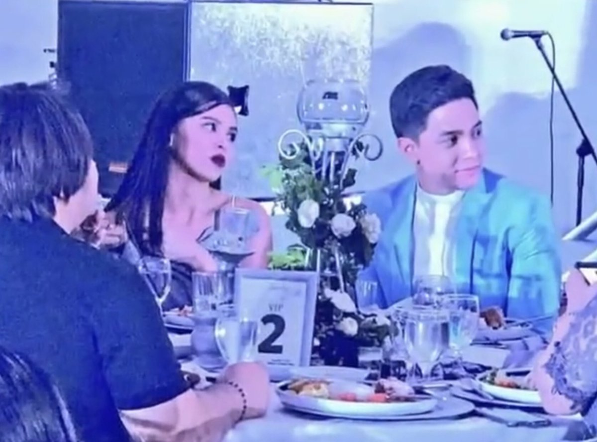 lynie88's tweet photo. @iam_ginghs @ofctrendsetter @ALDUBNation @ALDubNationNCR @AlDubBigBoyz @AlDubBigGirlz @OFCALDubKoTo @aldubmaiden @TropALDUB @ALDUB_inARTeam @imcr8d4u @BChanXL @tragedy_joan @NtKatara @SenyoraTidora_ @ALDub_RTeam @MaidenGraffix @Glynnchen @AlDubBigPemily @WHairedFairy @ls_maiden0712 @MaineDYOSAS @HokageHoney10 @AMInaticsOFC @ALDubFTnQT @fthotladies @Arwen_Elfin @Aking_Poreber24 @sakurakharel @lallavillamil61 @abcbants @salvadortrish21 @theBatt218 @ofc_ALDUBHK @boojieflkrsn @Aryanlu85 @liegh_supangan @Jamvihar @LaDiosaRM @arenb72 @chie_chie26 @ApolinarioCalde @apolonia195509 @NoraNoracampos @irmaroxas3 @armm2015 @ALDUB_POETweets @teamalaya1 @tl_aldubEB Bts ctto #ALDUBMasPinasayaAngLambingan off cam on their table https://t.co/9NIAowfqDh