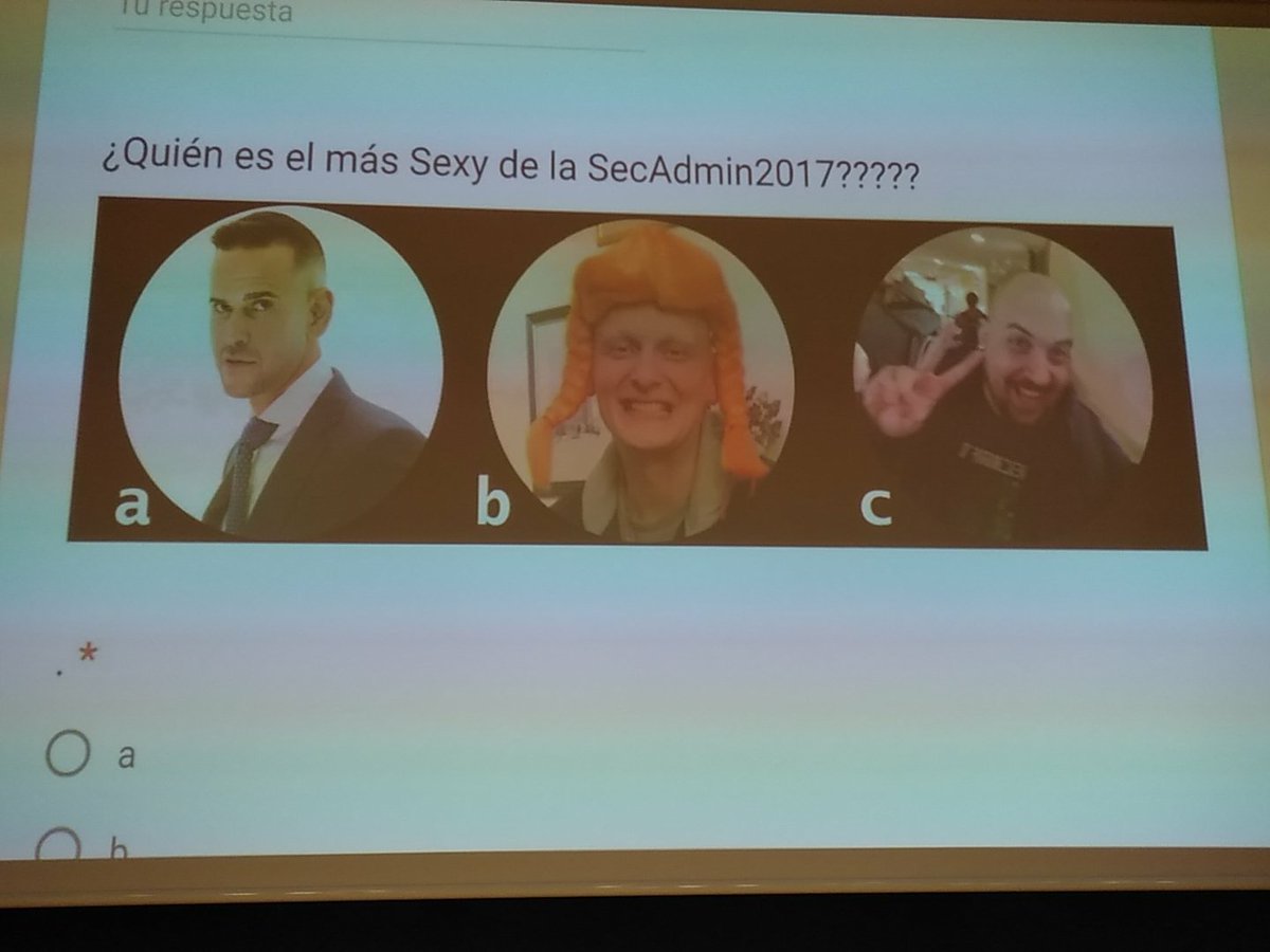 secadm1n's tweet photo. Hora de troleo en #secadmin2017 participa https://t.co/cMkJnAnHWd