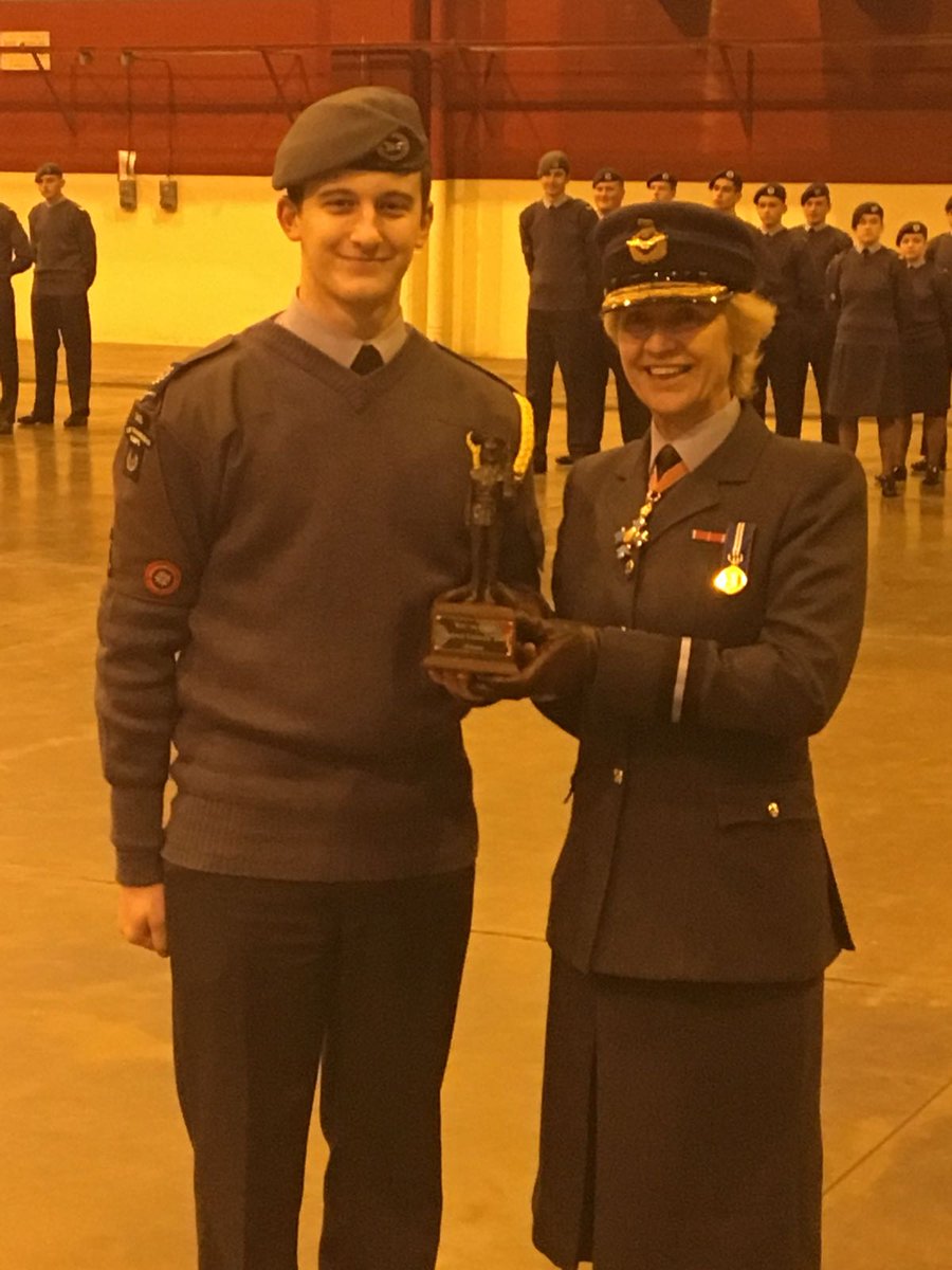 wwo_herts's tweet photo. Congratulations to the #CERegion Continuity drill team and current National Champions! Well done for all your hard work over the last few months. @ComdtAC @CERegionRAFAC  @WO_Roberts https://t.co/jFzlW9slyx