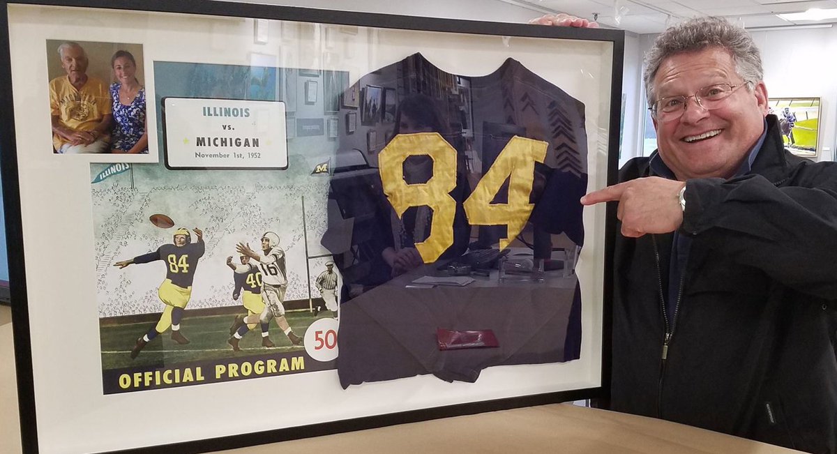 AmericanFrame's tweet photo. It doesn't matter if you're framing your grandfather's game jersey from his days playing for Michigan or a painting of your beloved Buckeyes. We've got you covered. #americanframe #thegame #therivalry #wolverinesvsbuckeyes #uofm #osu #OSUvsMICH https://t.co/JDDgtmKsDo