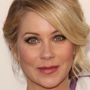 HAPPY 46th BIRTHDAY to Christina APPLEGATE!!!    
