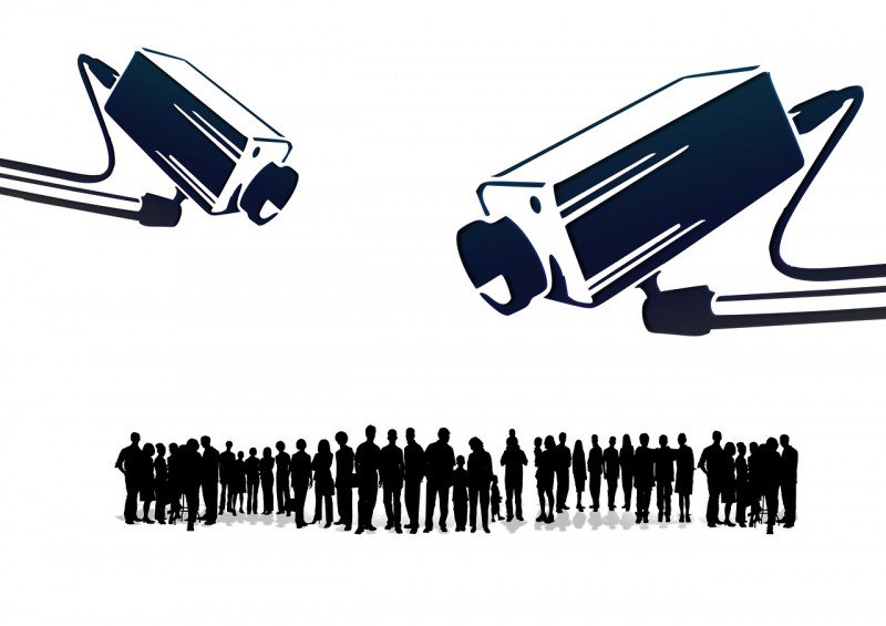 Wereldwijde #surveillance uitgevoerd door Amerikaanse en Europese overheden ondermijnt democratie, de wereldeconomie, academische vrijheid en de integriteit van communicatie en systemen, waardoor we paradoxaal genoeg allemaal minder veilig worden. eff.org/deeplinks/2014…