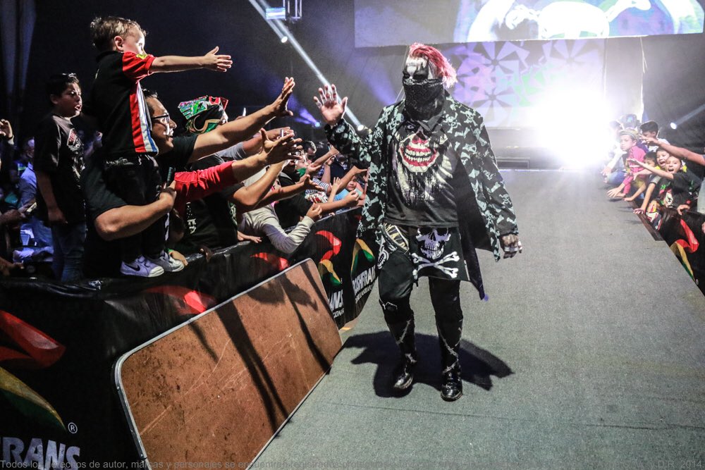 MPenaAAA's tweet photo. Todos invitados a disfrutar de @luchalibreaaa desde Querétaro

Hoy a las 5:10 pm por @GalaTVMexico @TD_Deportes https://t.co/E8wA7Vh9NY