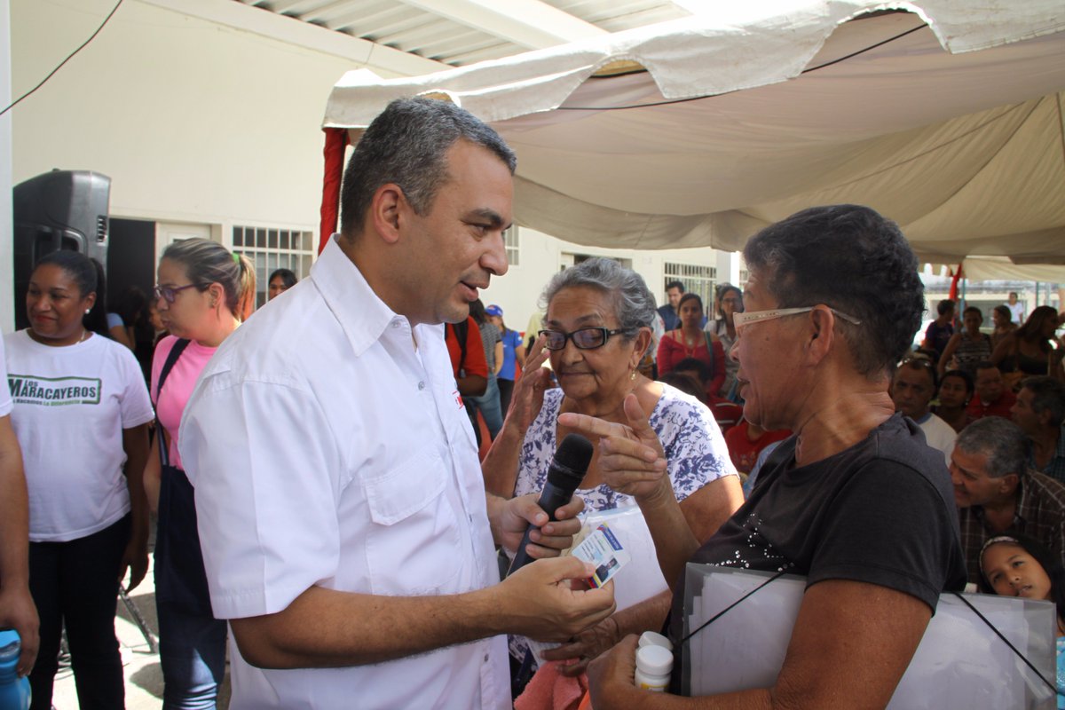 AlcaldePedroB1's tweet photo. El bienestar en salud de nuestros vecinos es una de las banderas de gestión del #MunicipioModelo. Queremos ciudadanos con calidad de vida para que juntos trabajemos por la #MaracayBonita que anhelamos. https://t.co/oSOI0qCEFP