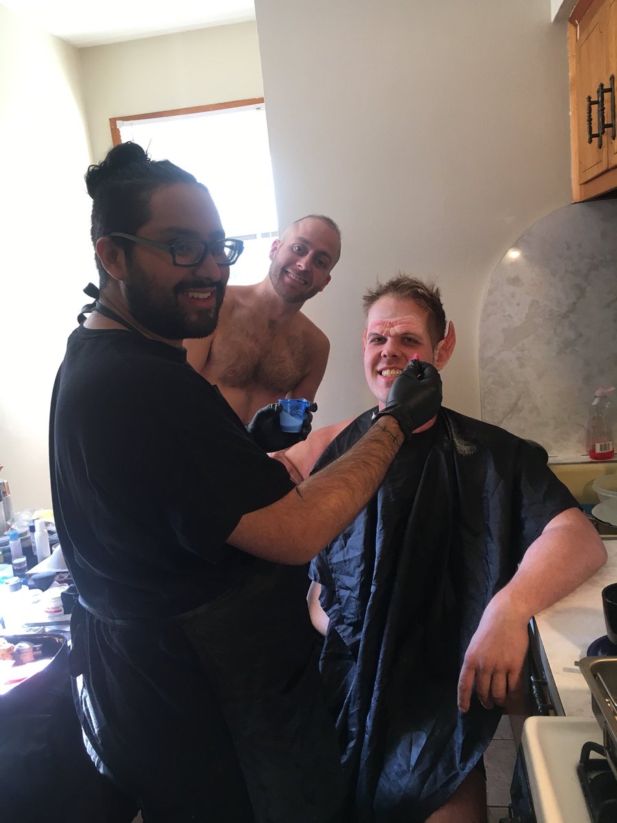 horns_magazine's tweet photo. Making a #Krampus ! Check out our latest #halloween issue and our upcoming #wintersolstice issue!
#gaywiccan #gaypagan #gaywitch #hornsmagazine #lgbt #transwitch #blackwitch #homoerotic #sexygay #gayboys #witch #witchcraft #witchesofinstagram #pagansofinstagram #paganspirit https://t.co/78GY1h0lMo