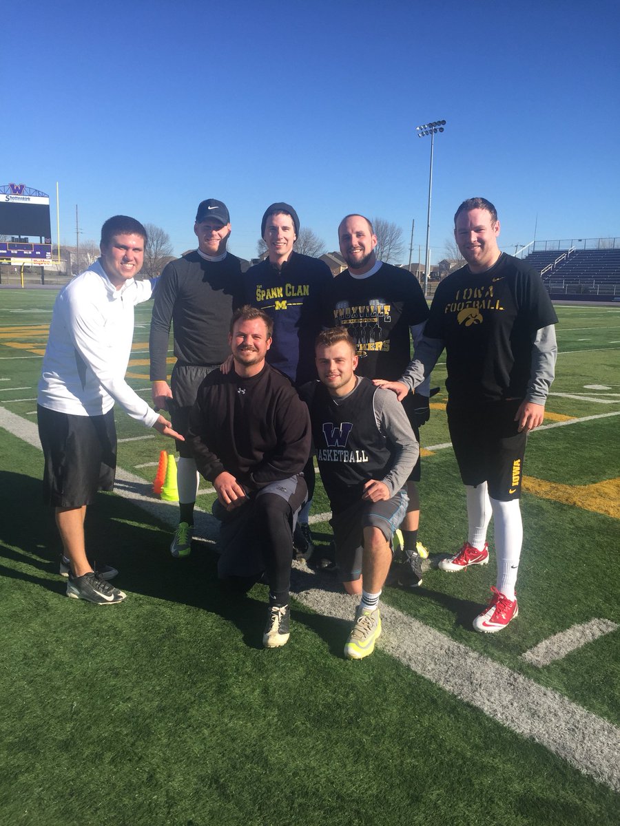 WaukeeTurkeyBwl's tweet photo. Defensive MVP: Entire Black Team https://t.co/VorIMUCSvZ