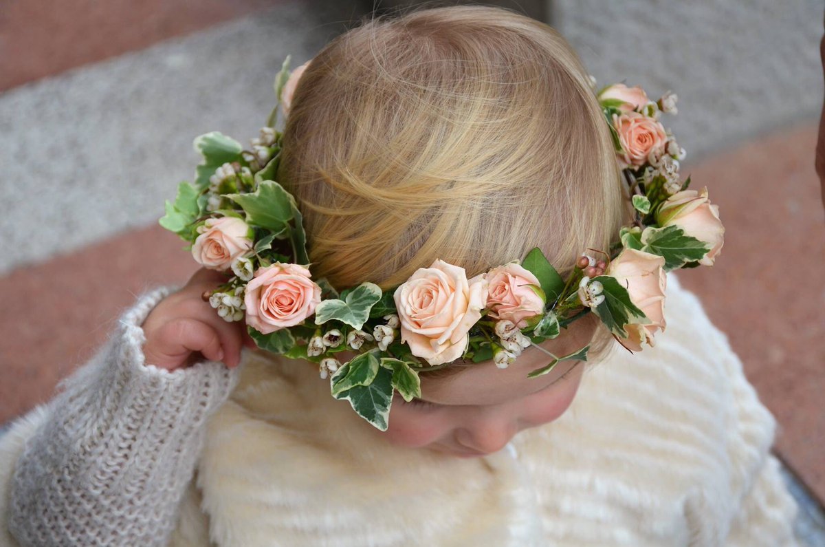 Clairedelune031's tweet photo. It’s my work, it’s my passion, it’s my life ❤️
#peach and ivory #wedding
#destinationwedding #lakecomo #Flowers https://t.co/jJTj6Pt0mi https://t.co/12V9Mvuynm