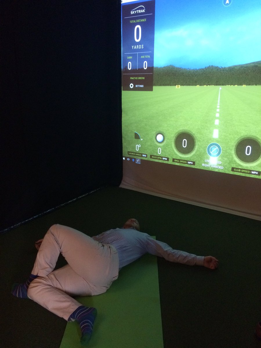 ForeYoga's tweet photo. Helping @cpga155 @ScarboroGolf Winter Golf Academy loosening up lower back! #yogaforgolfers https://t.co/M5pg9IOt2X